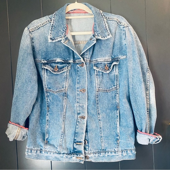 Free People Over Sized Distressed Denim Jacket - Picture 1 of 3